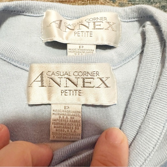 Two piece tank top and cardigan Blue, lime green, & yellow striped Size petite - Picture 4 of 8